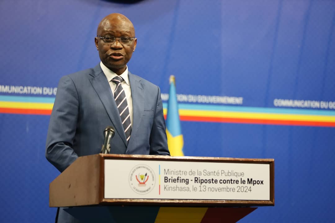 Le ministre de la Santé publique, Hygiène et Prévoyance sociale, Roger Kamba