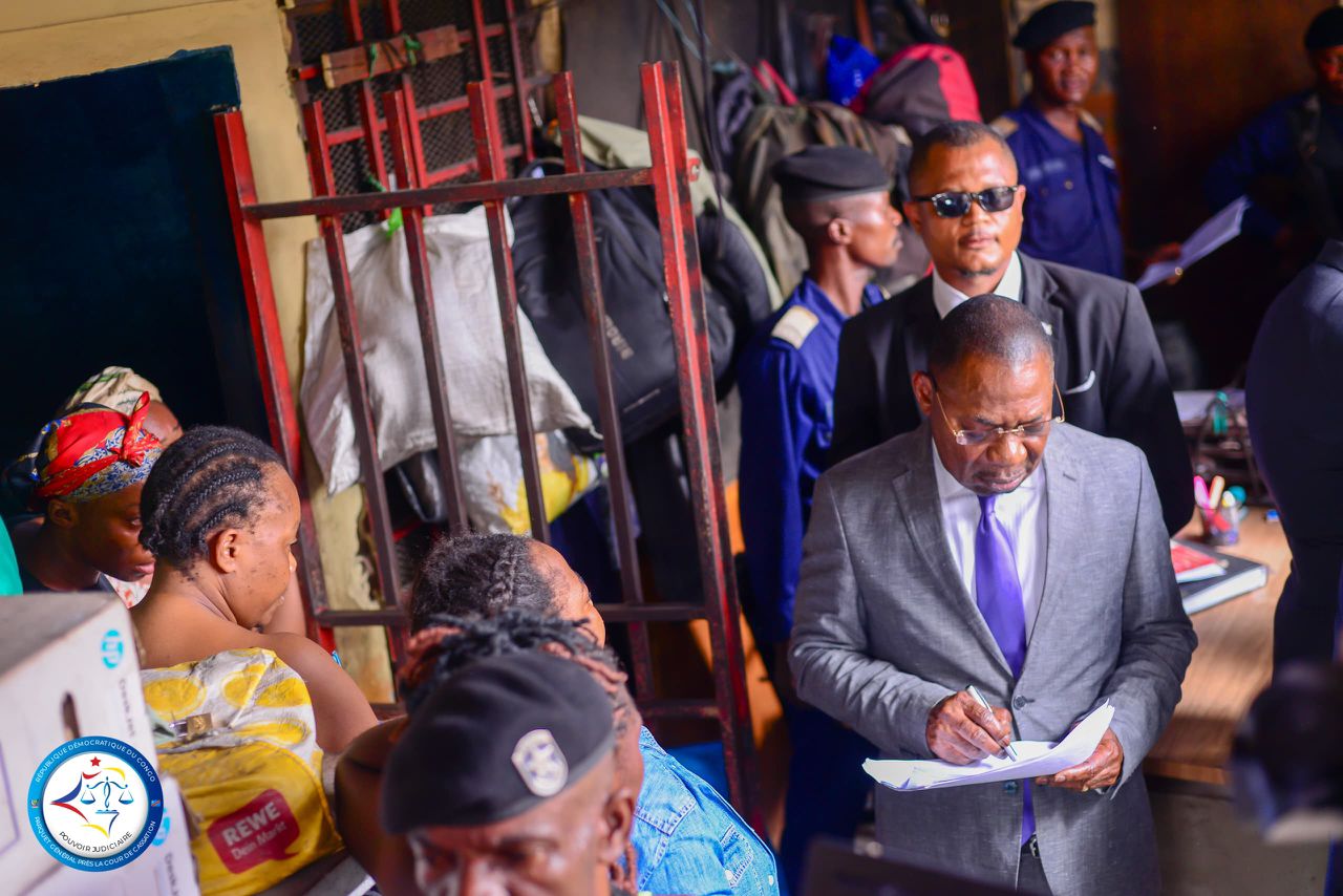 Le Procureur général près la Cour de Cassation Firmin Mvonde Mambu