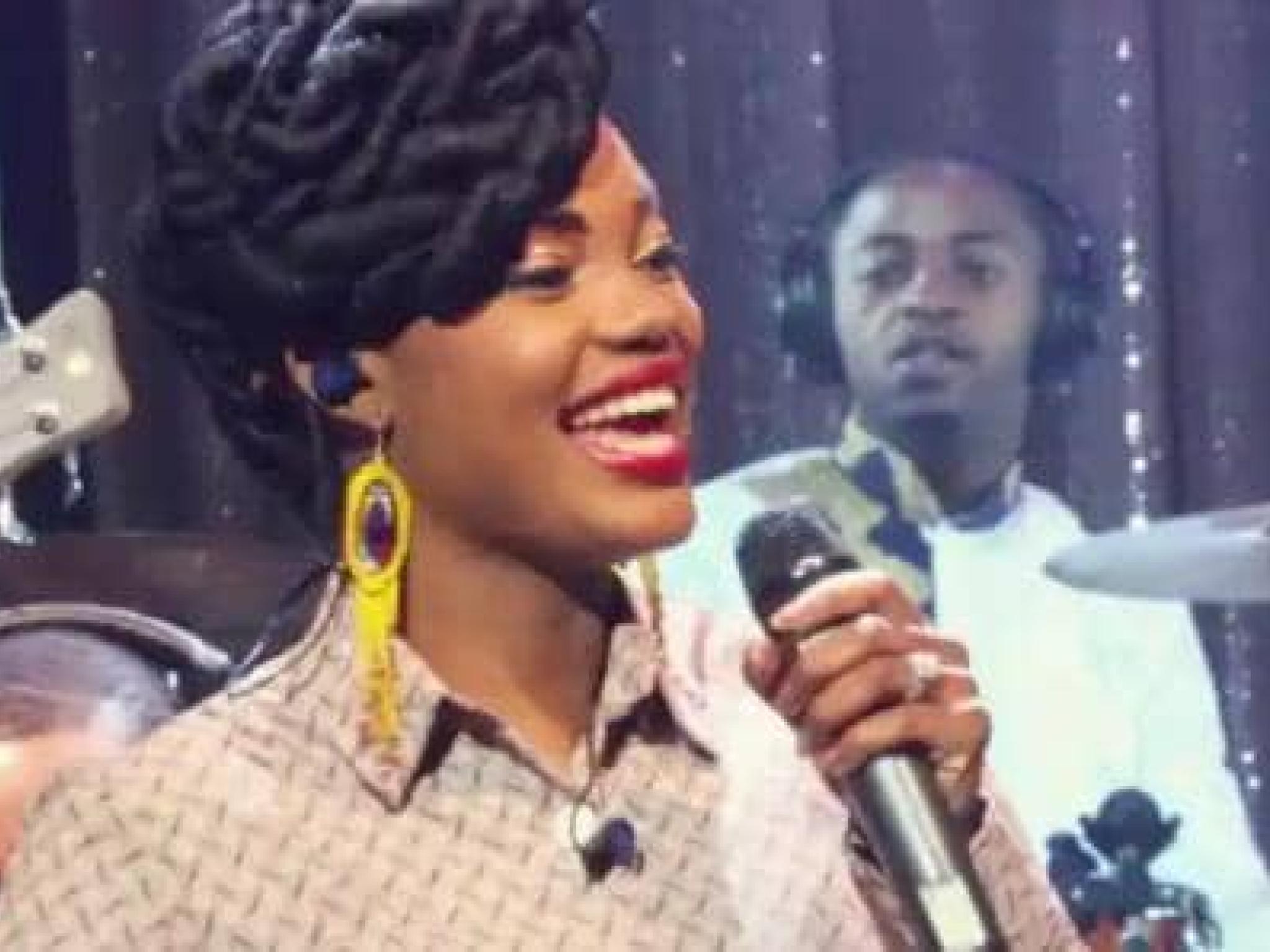 La chanteuse congolaise du gospel Déborah Lukalu