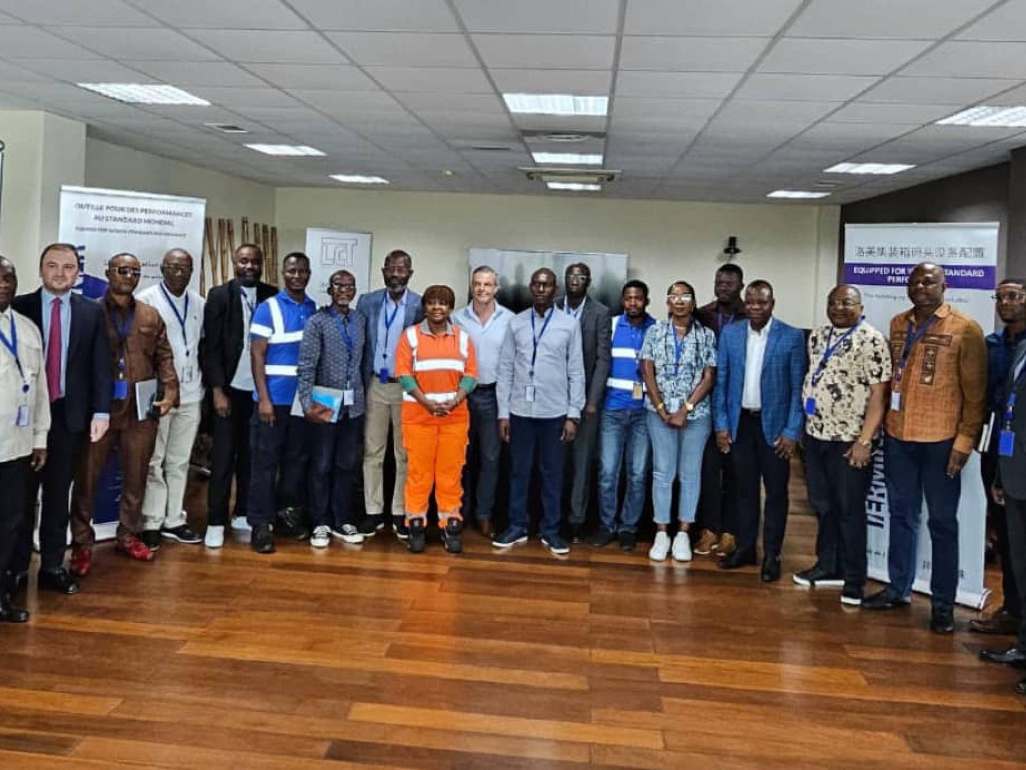 RDC : les agents et syndicalistes de la SCTP (ex- ONATRA) décident de ...