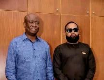 Le SG de l'UDPS Augustin Kabuya et le Chanteur Ferré Gola.