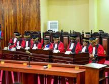 Les juges de la Cour Constituitutionnelle lors d'une audience