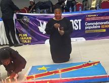 L’activiste pro-démocratie Angélique Niyibizi rendant hommages aux victimes des tueries en marge de la journée nationale du Génocost en RDC [photo d'illustration]