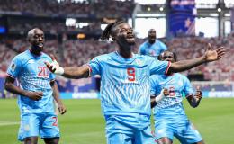 L'international congolais Bryan Cipenga en pleine célébration de son premier but avec les léopards lors de la défaite face à l'Angleterre, en Coupe du monde 2026