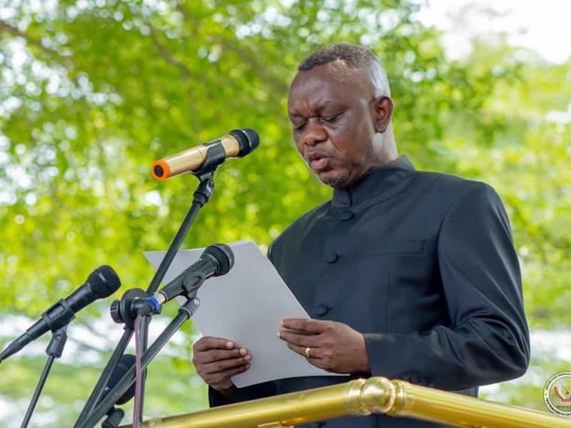 RDC: Le  VPM Intérieur, Daniel ASELO officiellement présenté à  la police nationale  congolaise  lors d'une cérémonie  de prise d'armes