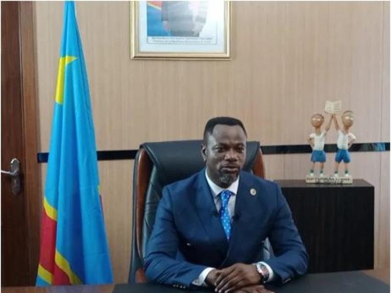 EPST - Le Ministre Tony Mwaba nomme un nouveau Directeur National au Secope 