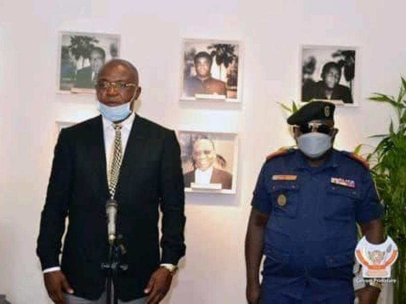 Gentiny Ngobila et Kasongo.