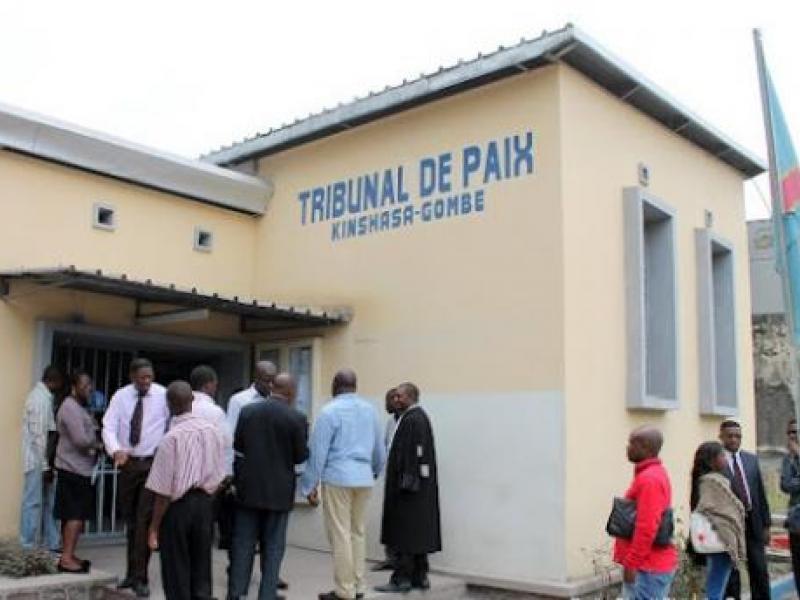 Tribunal de paix 