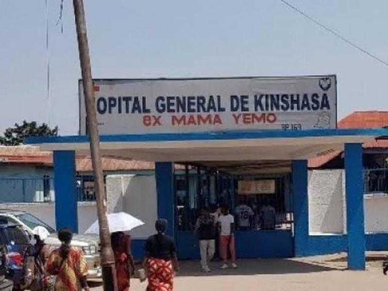 Entrée principale de l'hôpital général de Kinshasa