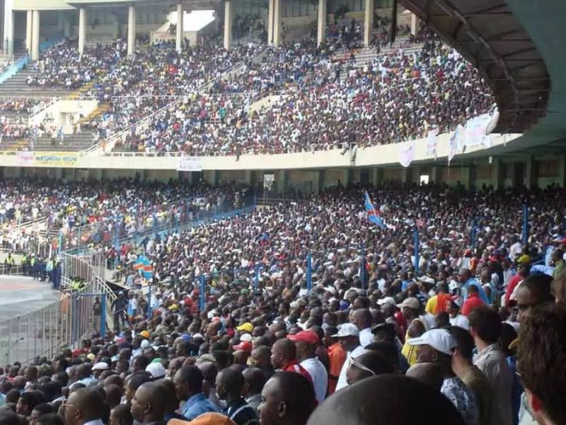 Les supporters au stade des martyrs de Kinshasa.