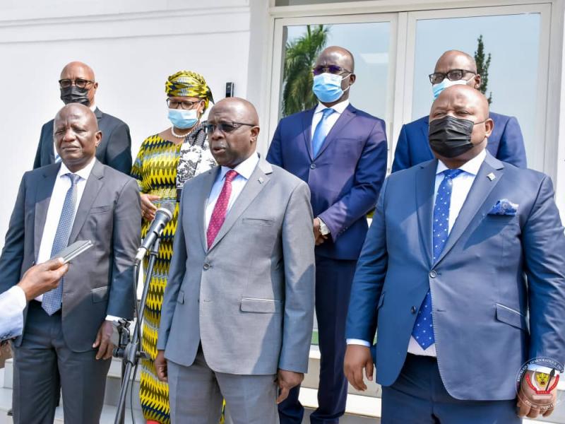 Les membres du comité de conjecture économique au sortir de leur rencontre avec le premier ministre, Sama Lukonde