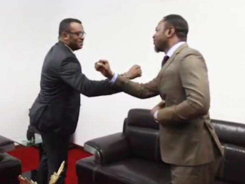 Jean-Pierre Lihau et Tony mwaba, respectivement Vice-Premier  ministre, ministre de la Fonction Publique et le ministre de l'Enseignement Primaire Secondaire et Technique