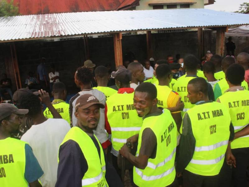 Les chauffeurs de taxi-moto de Mbandaka 