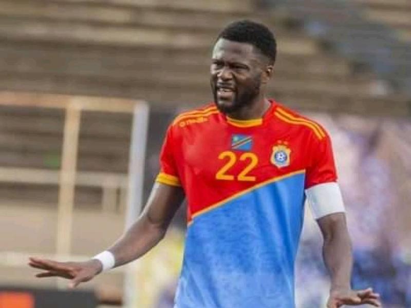 l'international congolais, Chancel Mbemba, au stade des martyrs de Kinshasa.