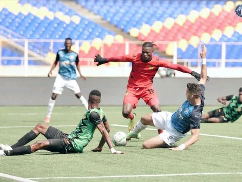 Action occasionnant le but de Pyramids face à l'As Maniema Union au stade des martyrs