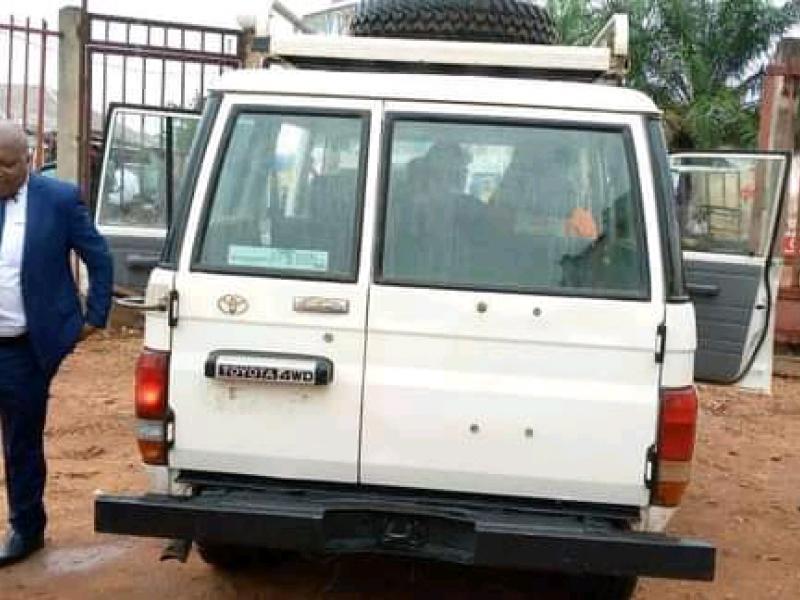 Le don d'une Jeep 4x4 à la province du Kasaï