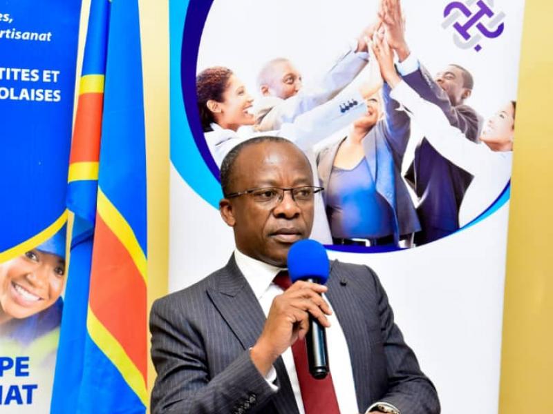 Eustache Muhanzi Mumbembe, le ministre d'État, ministre des petites et moyennes entreprises