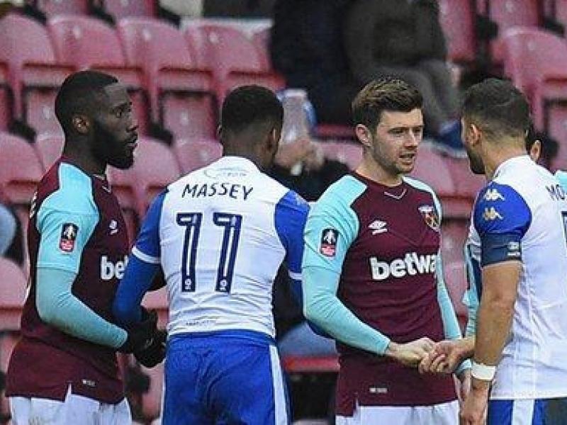 Arthur Masuaku et quelques joueurs de Brighton, lors d'une rencontre disputée en 2018. [Photo d'illustration]