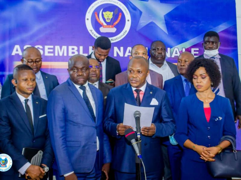 Déclaration d'un groupe de députés à l'endroit de Delly Sessanga après la prise de bec avec le président Mboso 