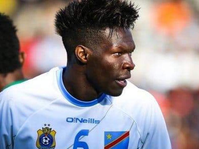Fabrice N'sakala sous les couleurs de l'équipe nationale de la RDC.