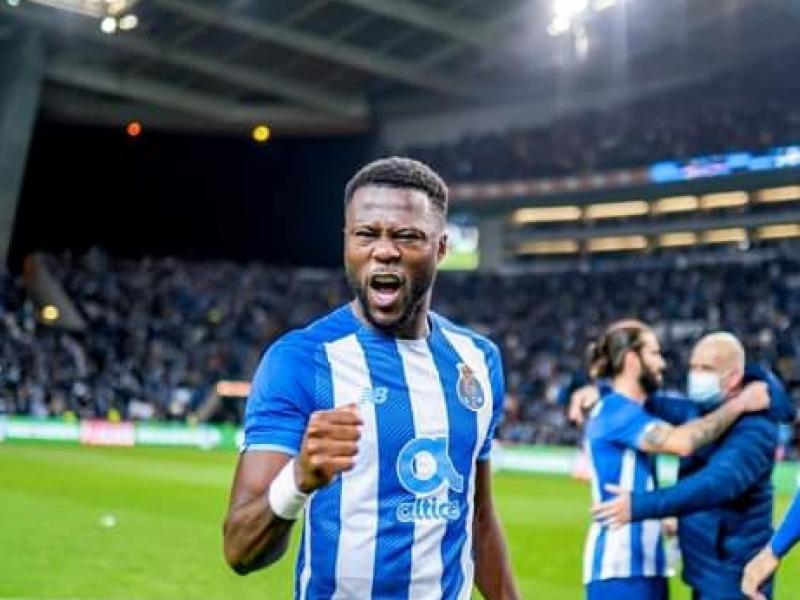Chancel Mbemba, en pleine célébration sous les couleurs du FC Porto.
