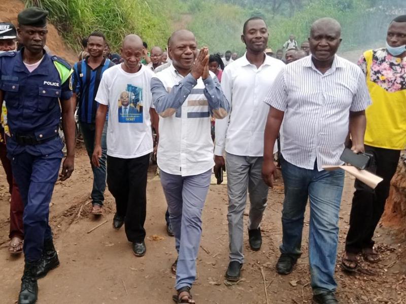 Le député Léon Mubikayi poursuit sa tournée au Kasaï
