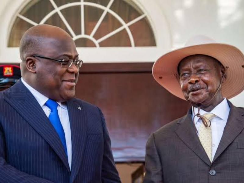 Le président Félix Tshisekedi et son homologue ougandais Yoweri Museveni