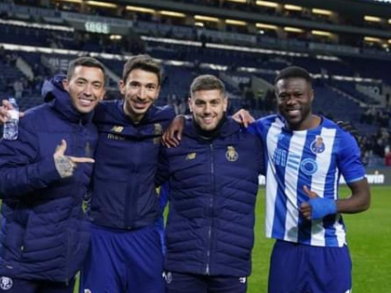 Chancel Mbemba et ses coéquipiers du FC Porto, après match.