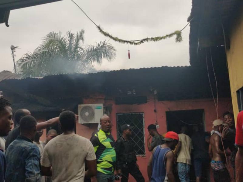 L'une des maisons incendiées