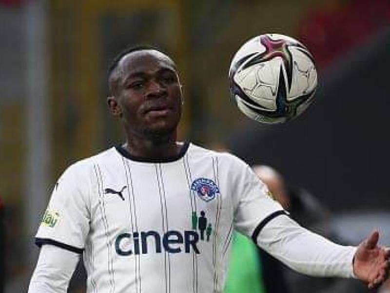 L'attaquant congolais, Jackson Muleka sous les couleurs de Kasimpasa FK.