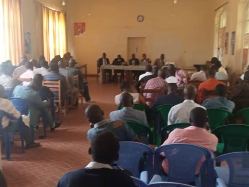 Séance de travail entre deux partenaires de l'EPST et le membres du comité provincial élargi de l'EPST Sud-Kivu.