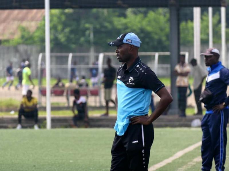 Trésor Zola Pembele lors d'une séance d'entraînement de l'AC Ujana.