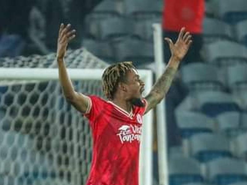 Henock Inonga Baka, lors du quart de finale retour de la Coupe de la CAF opposant Orlando Pirates au Simba SC à Johannesburg.