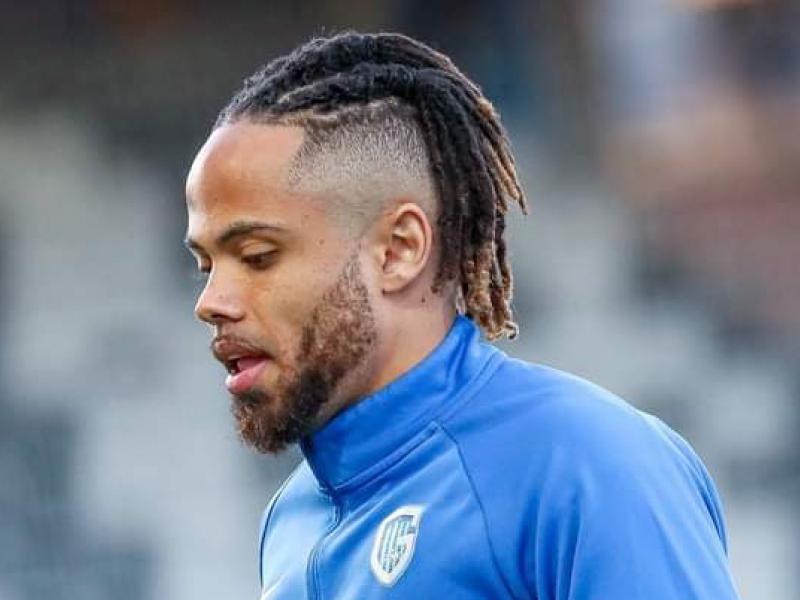 Théo Bongonda sous les couleurs de KRC Genk.