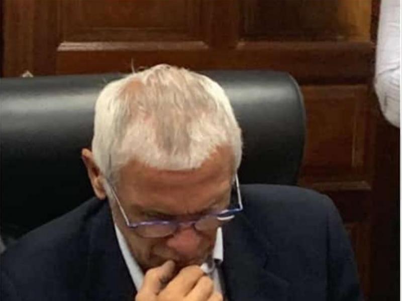 Hector Cúper, après la cérémonie de résiliation de contrat.