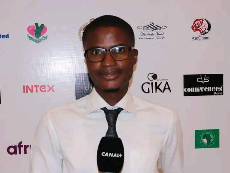 Le journaliste sportif, Patrick Lupika Kabwisi.