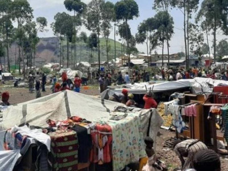 Camp de déplacés de guerre à Kanyaruchinya