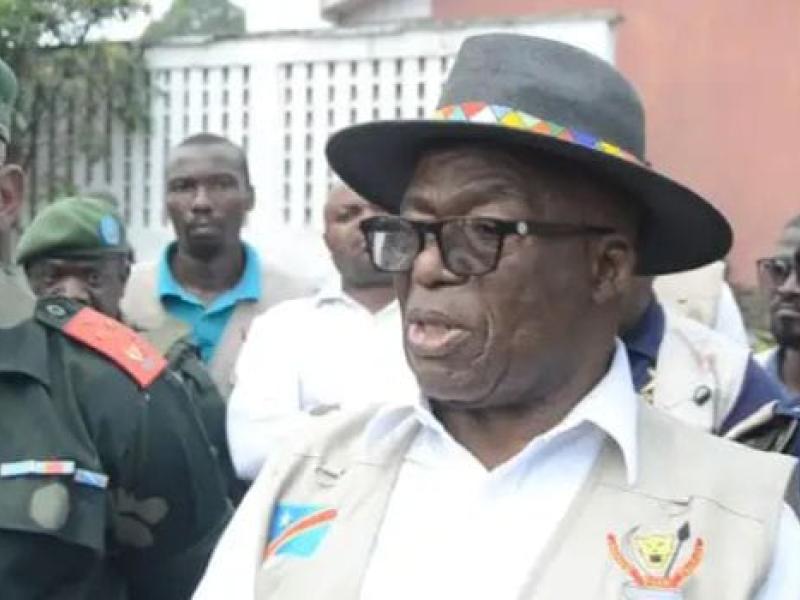 Modeste Mutinga, Ministre des affaires humanitaires à Goma