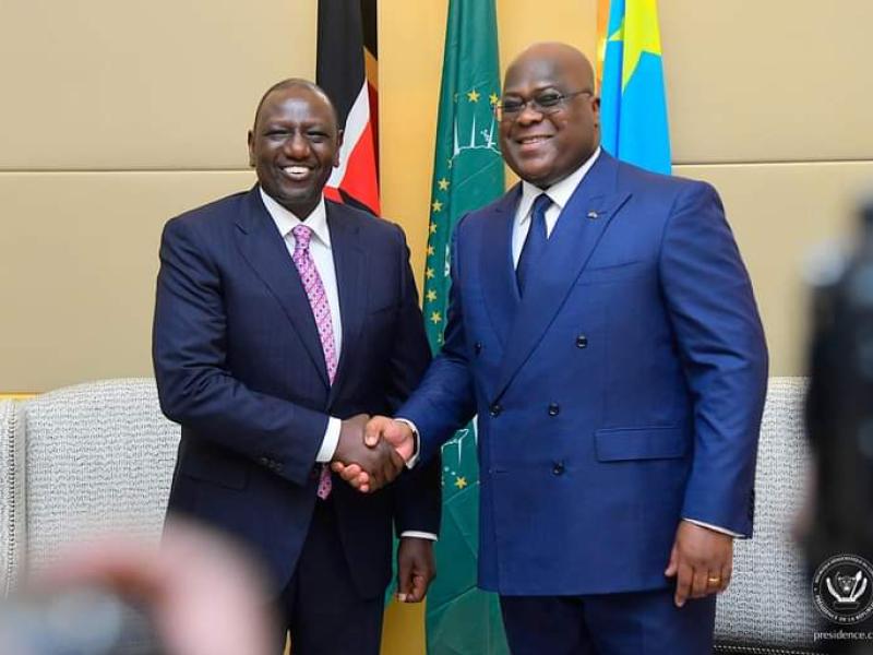 Le président kenya William Ruto et Félix Tshisekedi, président de la RDC