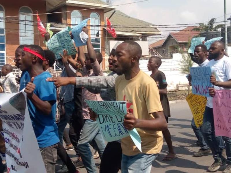 Un groupe des jeunes manifestants contre l'EAC à Goma [photo d'illustration]