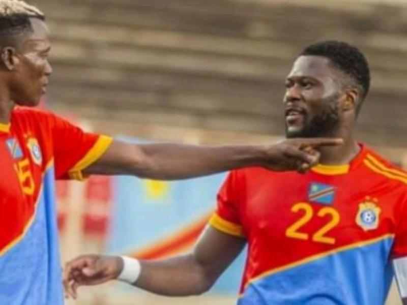 Glody Lilepo Makabi et Chancel Mbemba Mangulu sous les couleurs de la RDC, lors des éliminatoires de la CAN 2022.