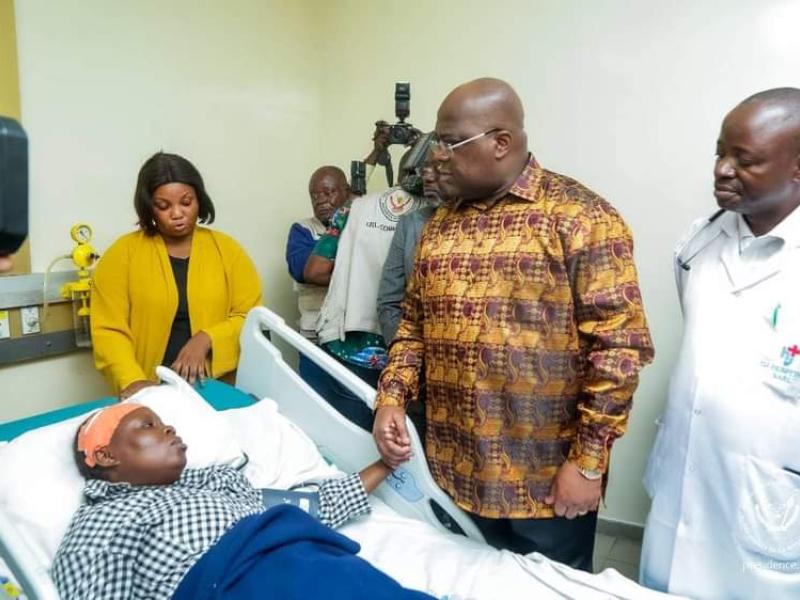 Le chef de l'État se renseigne sur la santé de la journaliste Geonne Djokwa