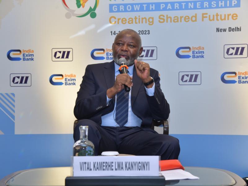 Vital Kamerhe au sommet Inde-Afrique pendant la présentation de la RDC.