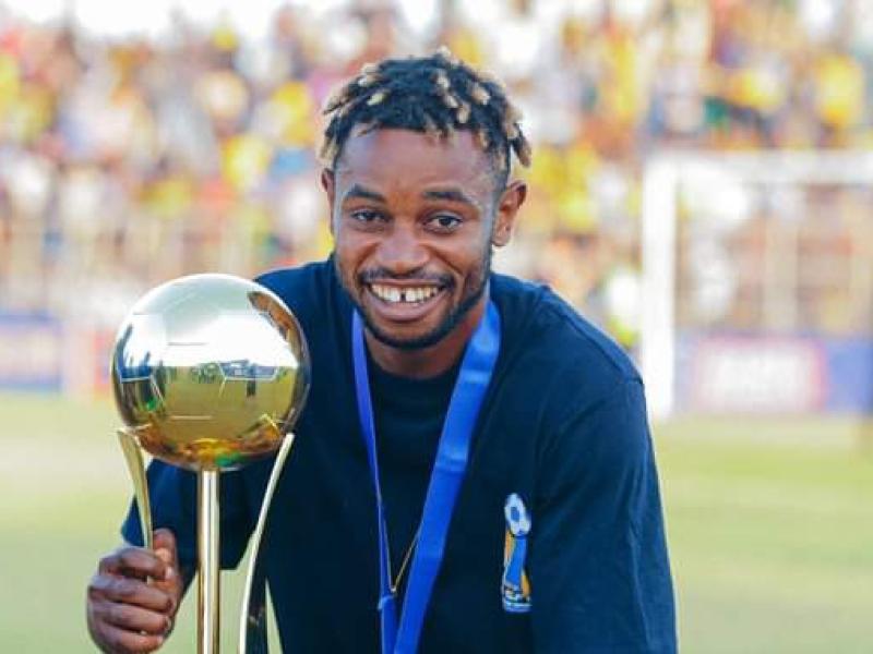 Le footballeur congolais, Rossein Tuisila Kisinda.