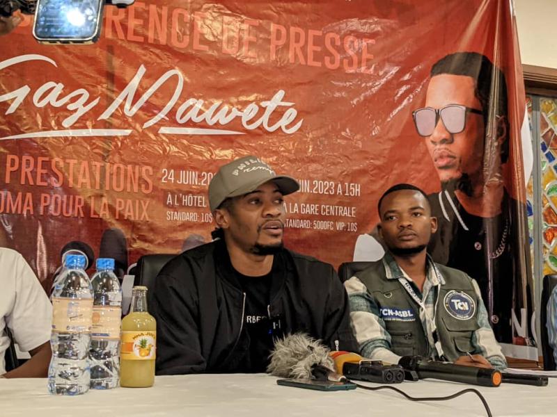 L'artiste musicien Gaz Mawete lors de sa conférence de presse à Goma