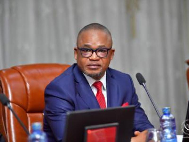 Le VPM de l'intérieur, Peter kazadi 