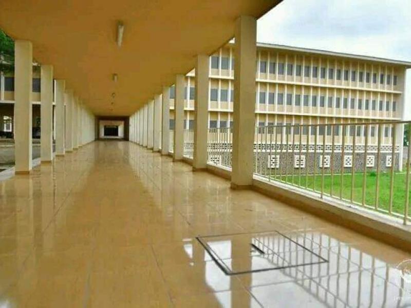 Le site des athlètes à l'Université de Kinshasa