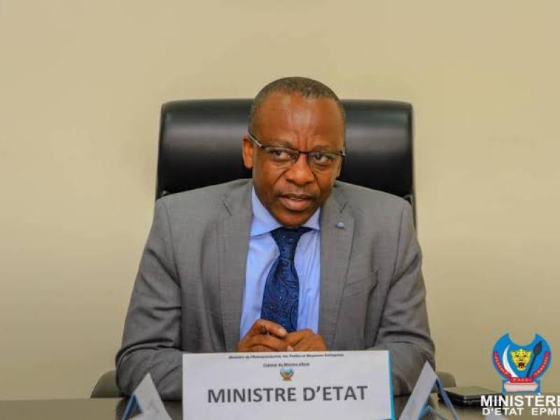 Le ministre d'État, ministre en charge de la Décentralisation et Réformes Institutionnelles, Eustache Muhanzi Mubembe
