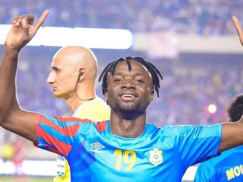L'attaquant congolais, Fiston Mayele Kalala en pleine célébration de son but face au Soudan.