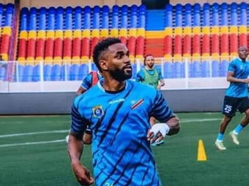 Vital Nsimba lors d'une séance d'entraînement des Léopards au stade des martyrs de Kinshasa.